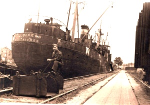 Vosz and a burned-out German ship, Bremen